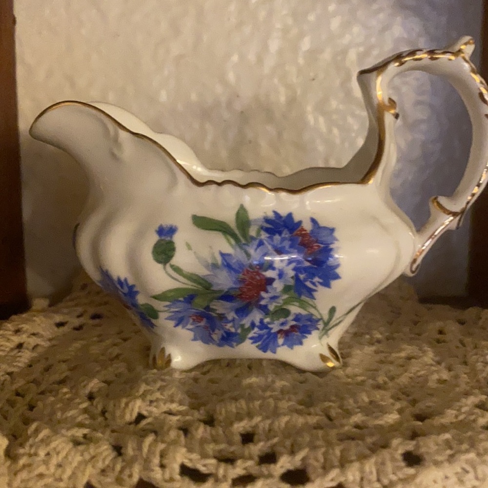 Hammersley Cornflour blue creamer